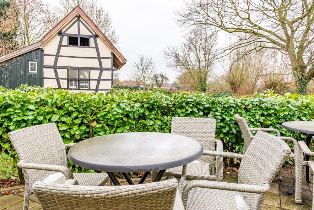 Bnb Het Geluk Van Limburg Mechelen Exterior photo